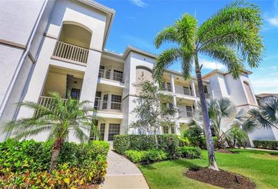 8239 Parkstone Pl N Naples FL 34120