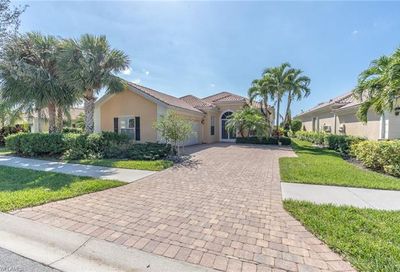 7678 Hernando Ct Naples FL 34114