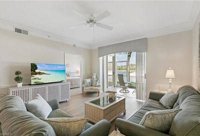 8575 Naples Heritage Dr Naples FL 34112