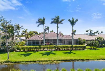 569 Portsmouth Ct Naples FL 34110