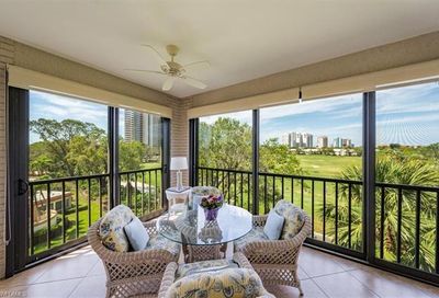 6820 Pelican Bay Blvd Naples FL 34108