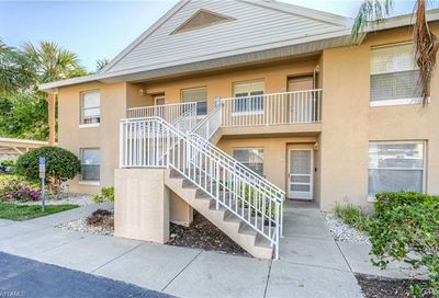 108 Pebble Shores Dr Naples FL 34110