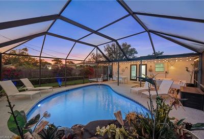 680 102nd Ave N Naples FL 34108