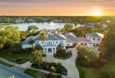 13601 Pondview Cir Naples FL 34119
