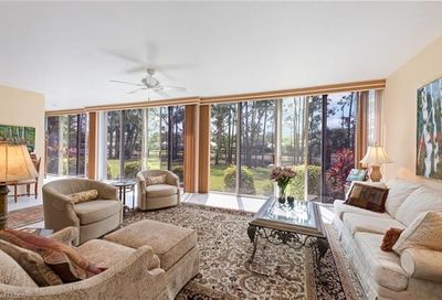 750 Waterford Dr Naples FL 34113
