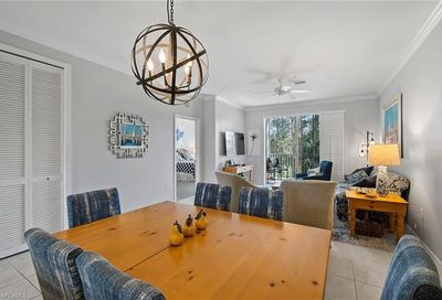 8259 Parkstone Pl Naples FL 34120