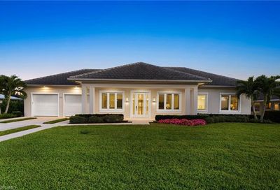632 104th Ave N Naples FL 34108