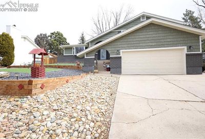 1555 Robidoux Circle Colorado Springs CO 80915