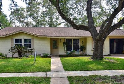 2020 Tupperlake Lane Bay City TX 77414