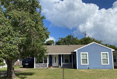 104 Pompano Avenue Galveston TX 77550