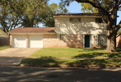 2009 Sandlewood Drive Bay City TX 77414