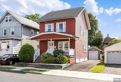 284 Laurel Place East Rutherford NJ 07073