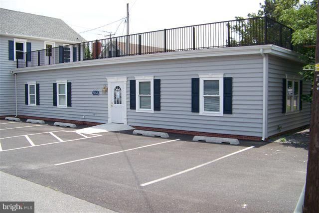 203 Sunburst Highway 203 A / B