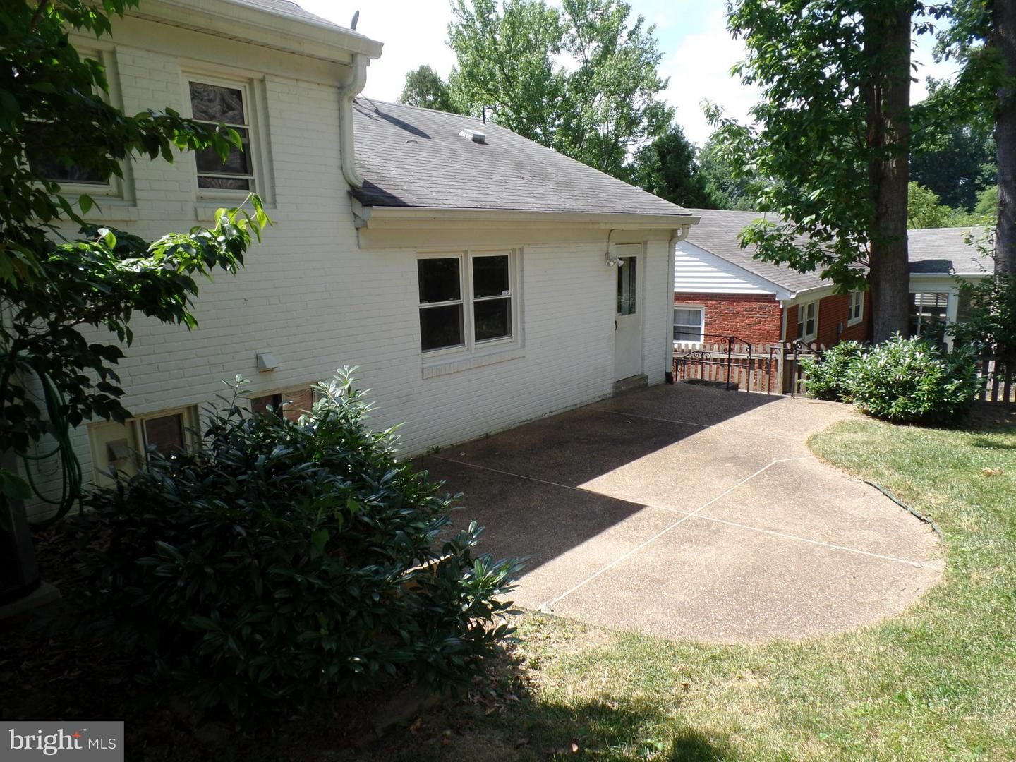 533 Littleton Street