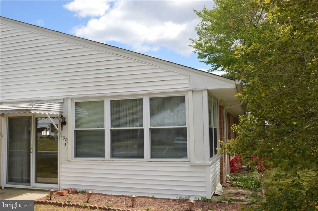 32 Crestwood Parkway C