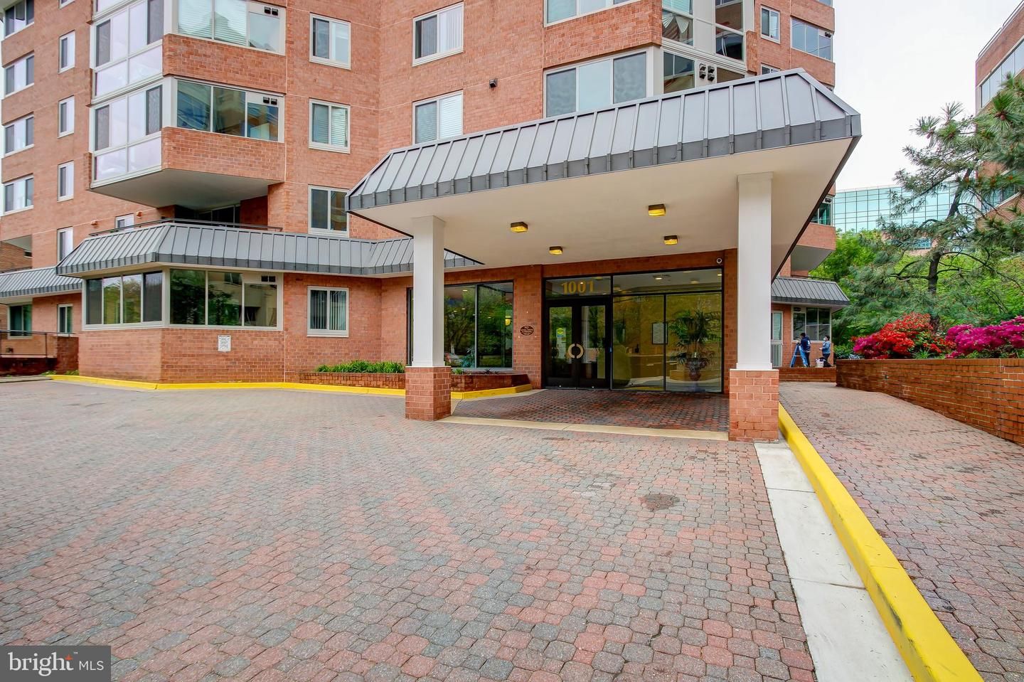 1001 N Vermont Street 307