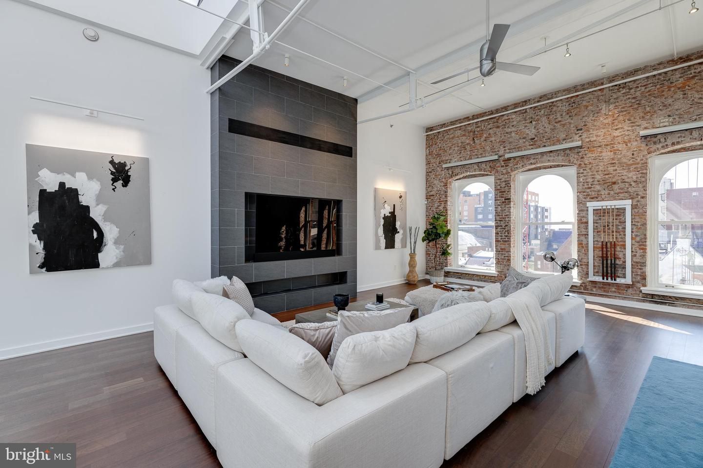 105 S 12th Street 504