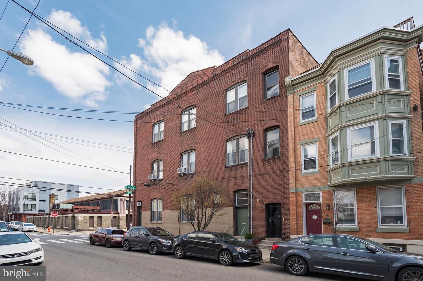 733 N 4th Street