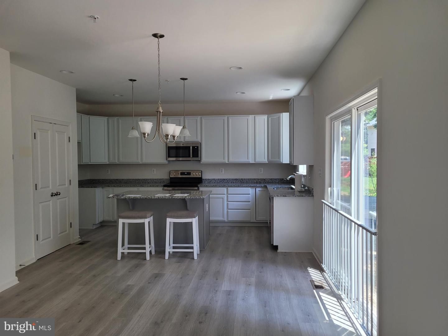 2909 Willoughby Beach Road