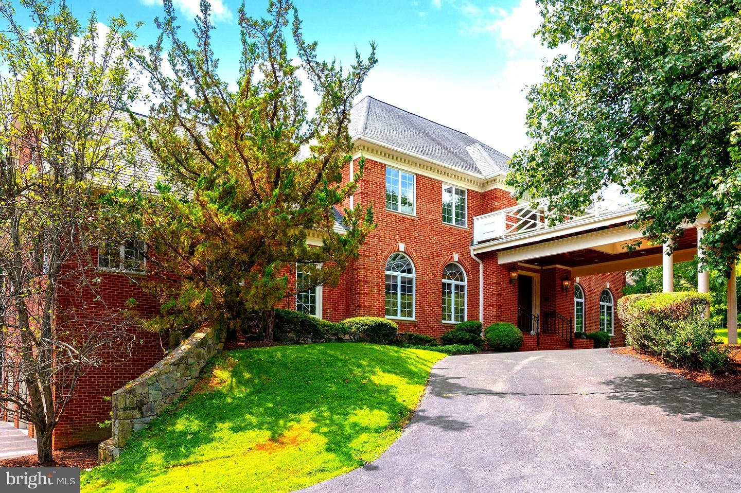 8930 Harvest Square Court