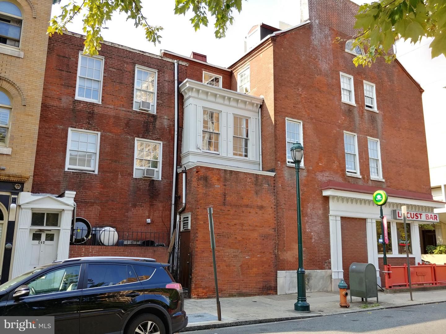 235 S 10th Street