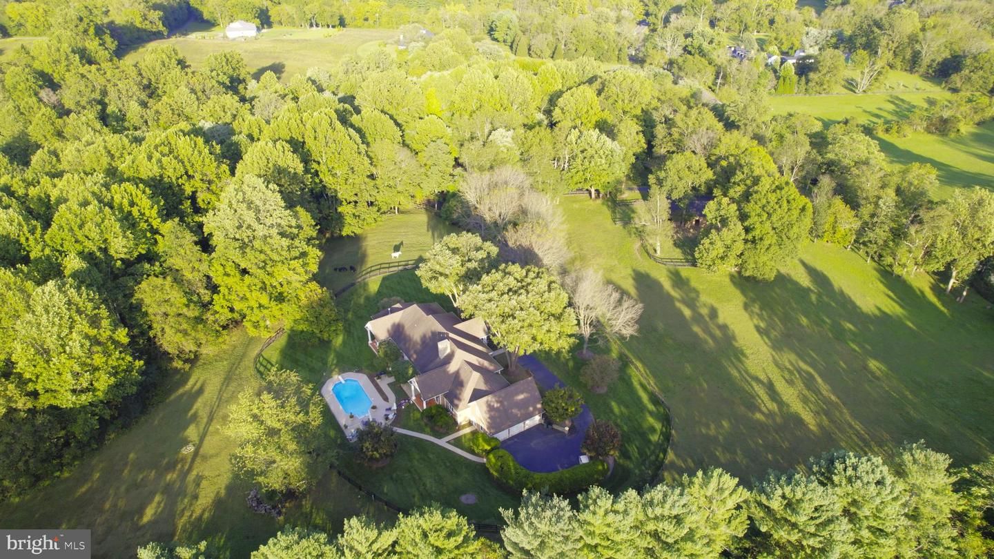 38386 John Mosby Highway