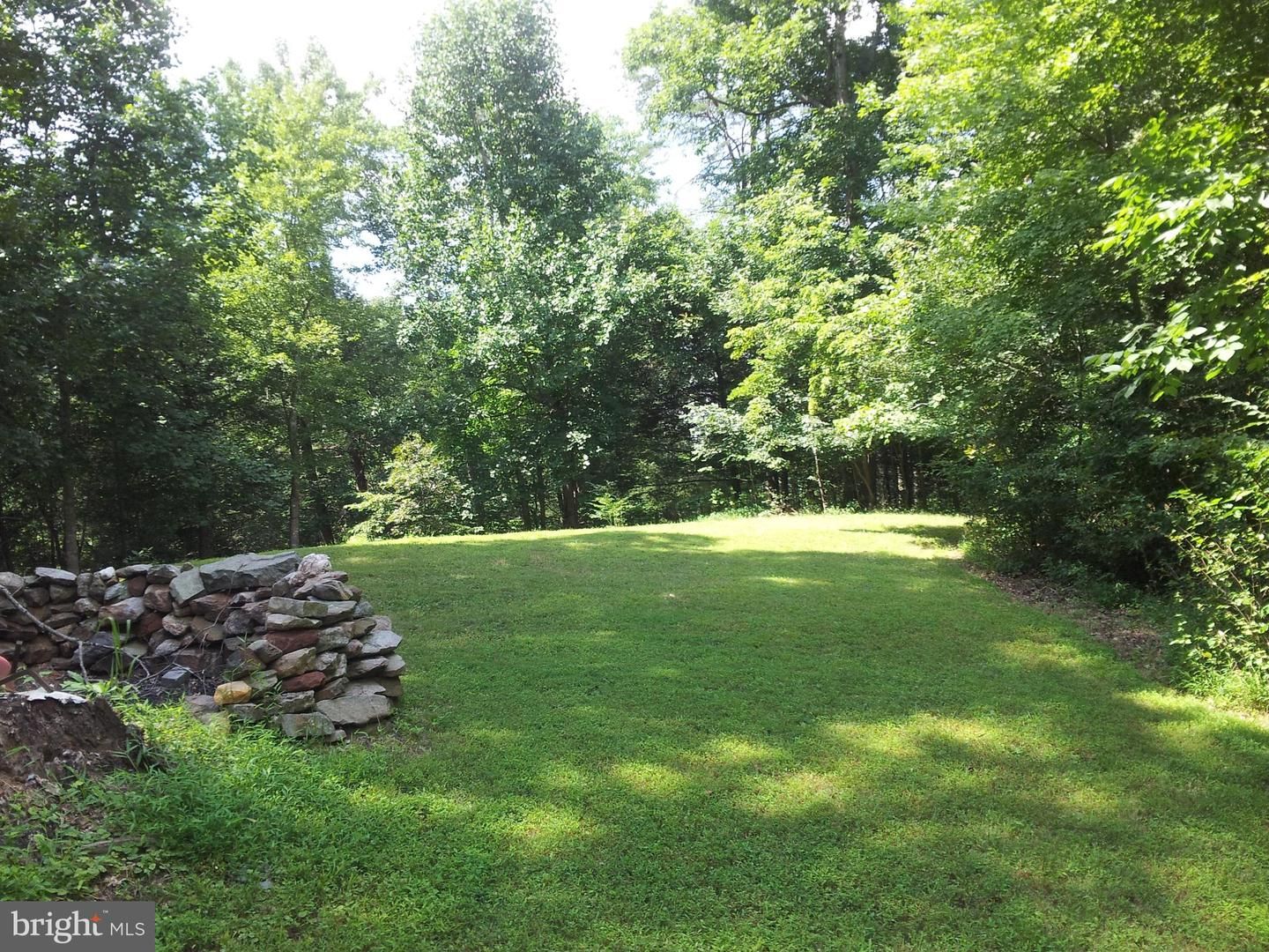 Pine Circle