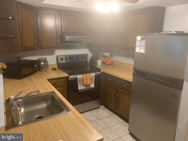 628 Valley Stream Circle
