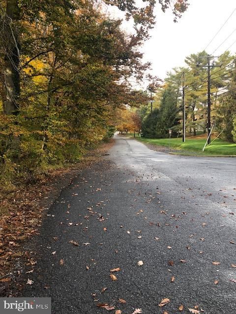 Brooke Farm Drive