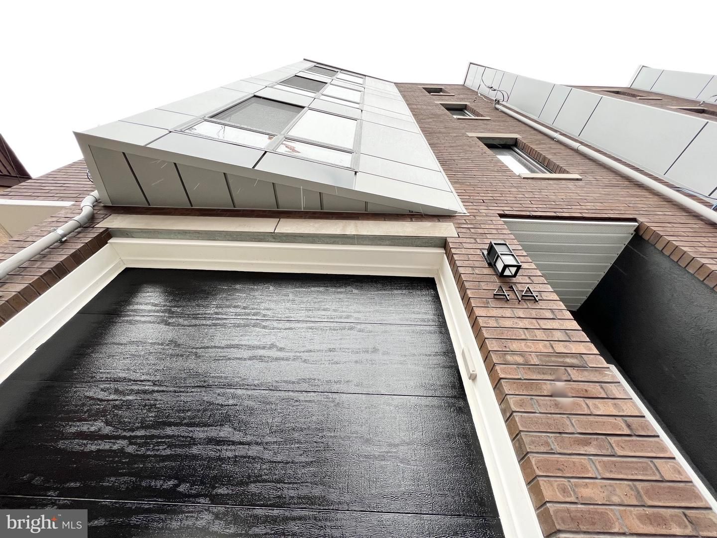 414 Poplar Street