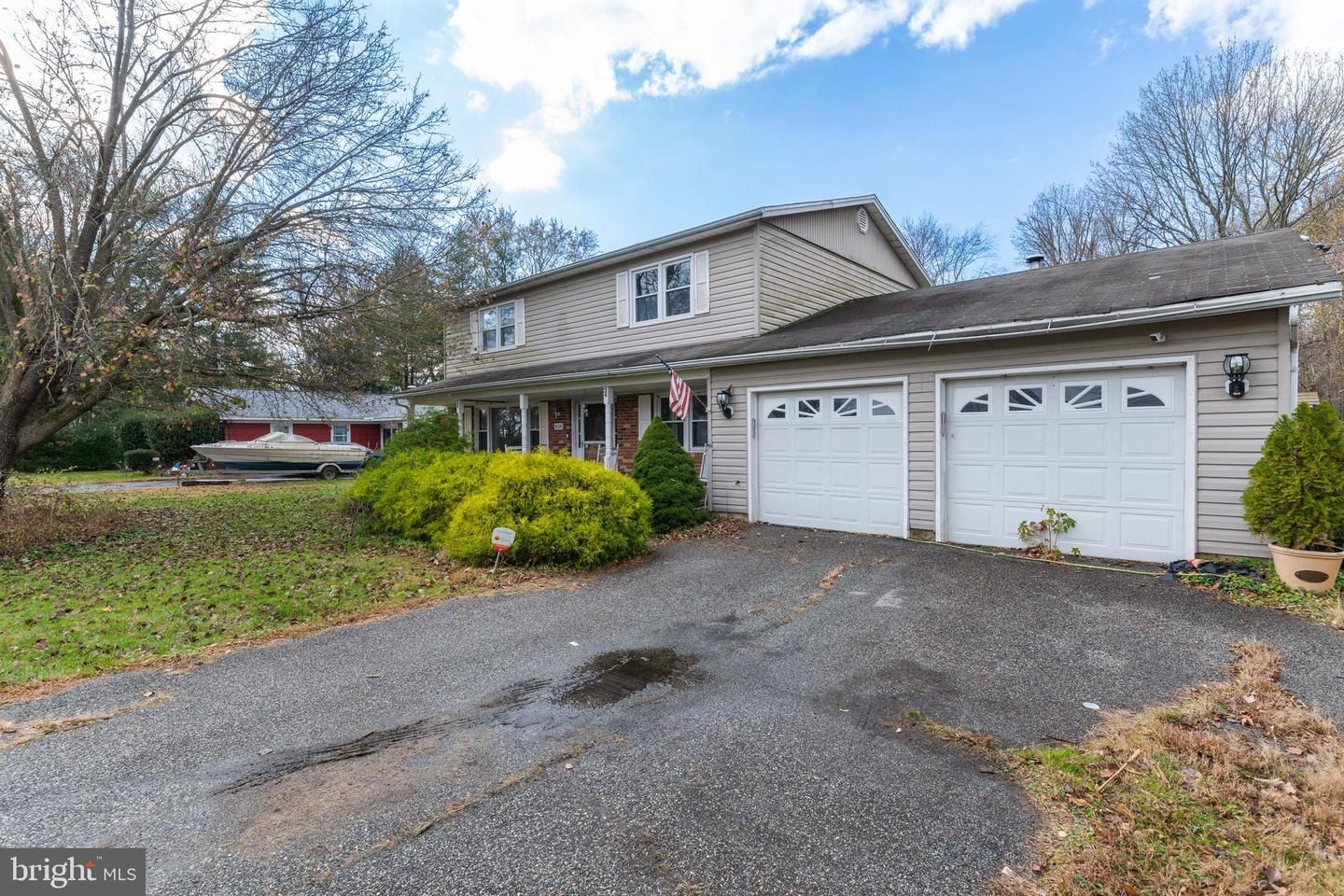 4008 Baker