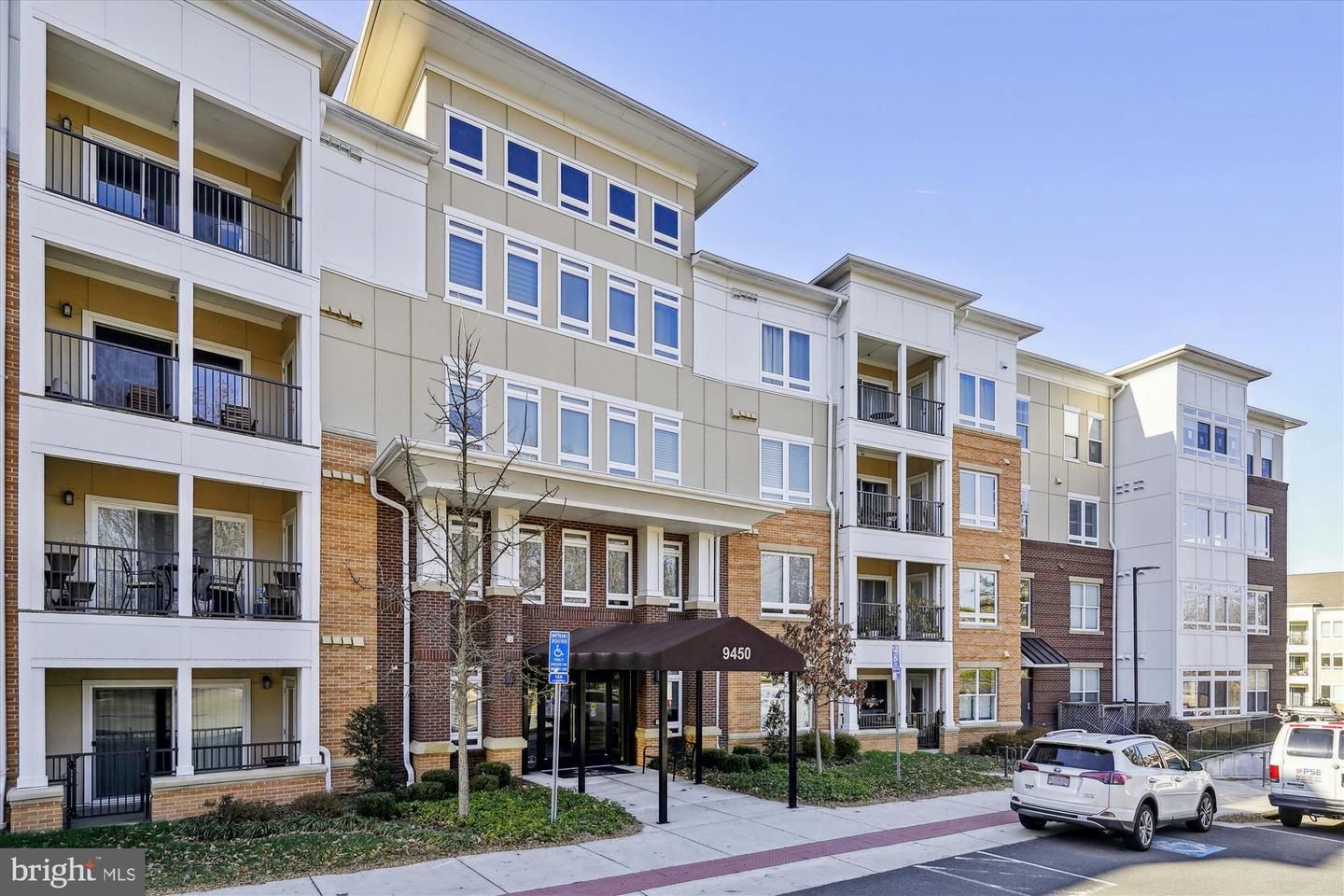 9450 Silver King Court 302