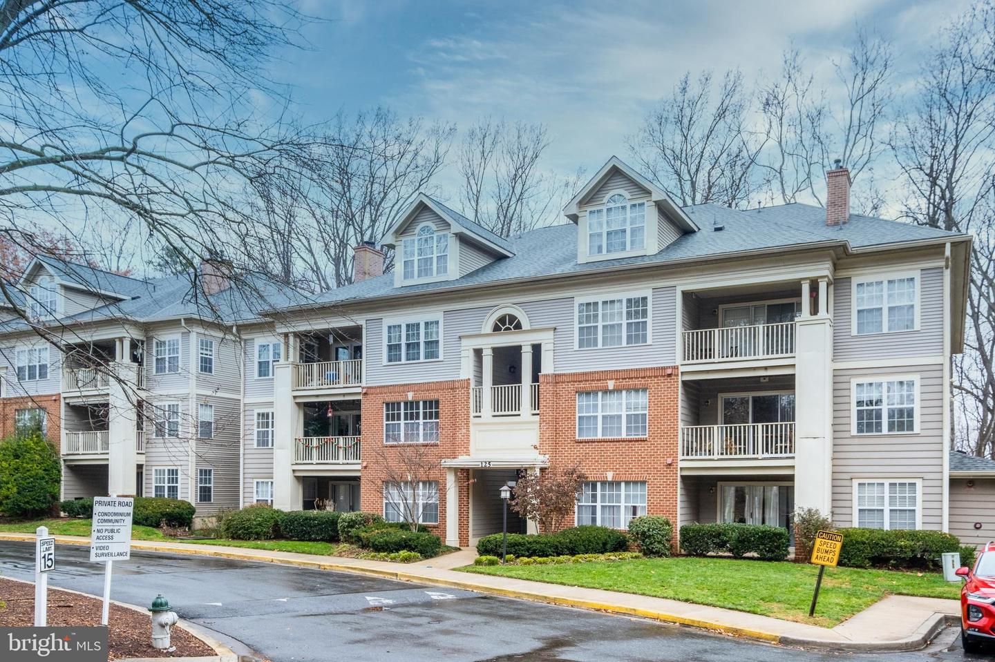 125 Timberbrook Lane T-2