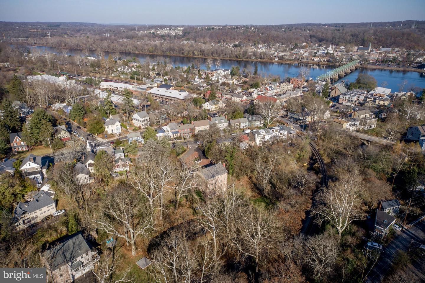 1 Old Mill Road 1