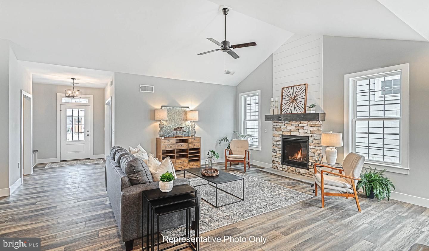 325 Home Towne Boulevard