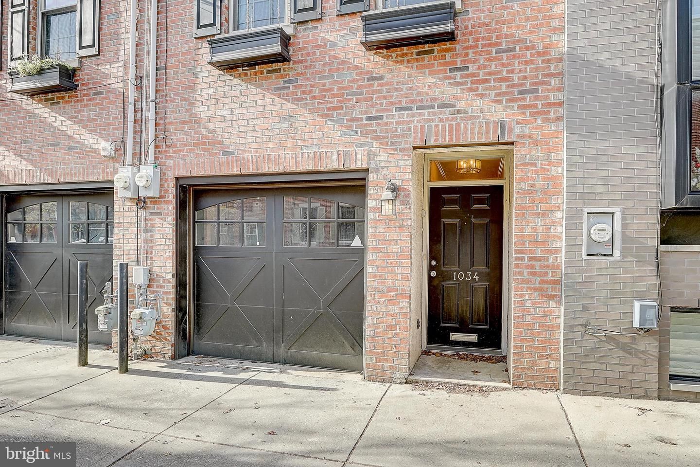 1034 N 4th Street