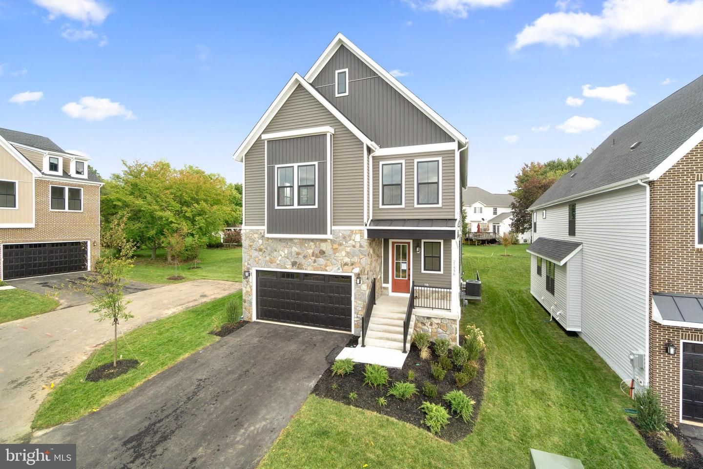 21458 Mont Blanc Place