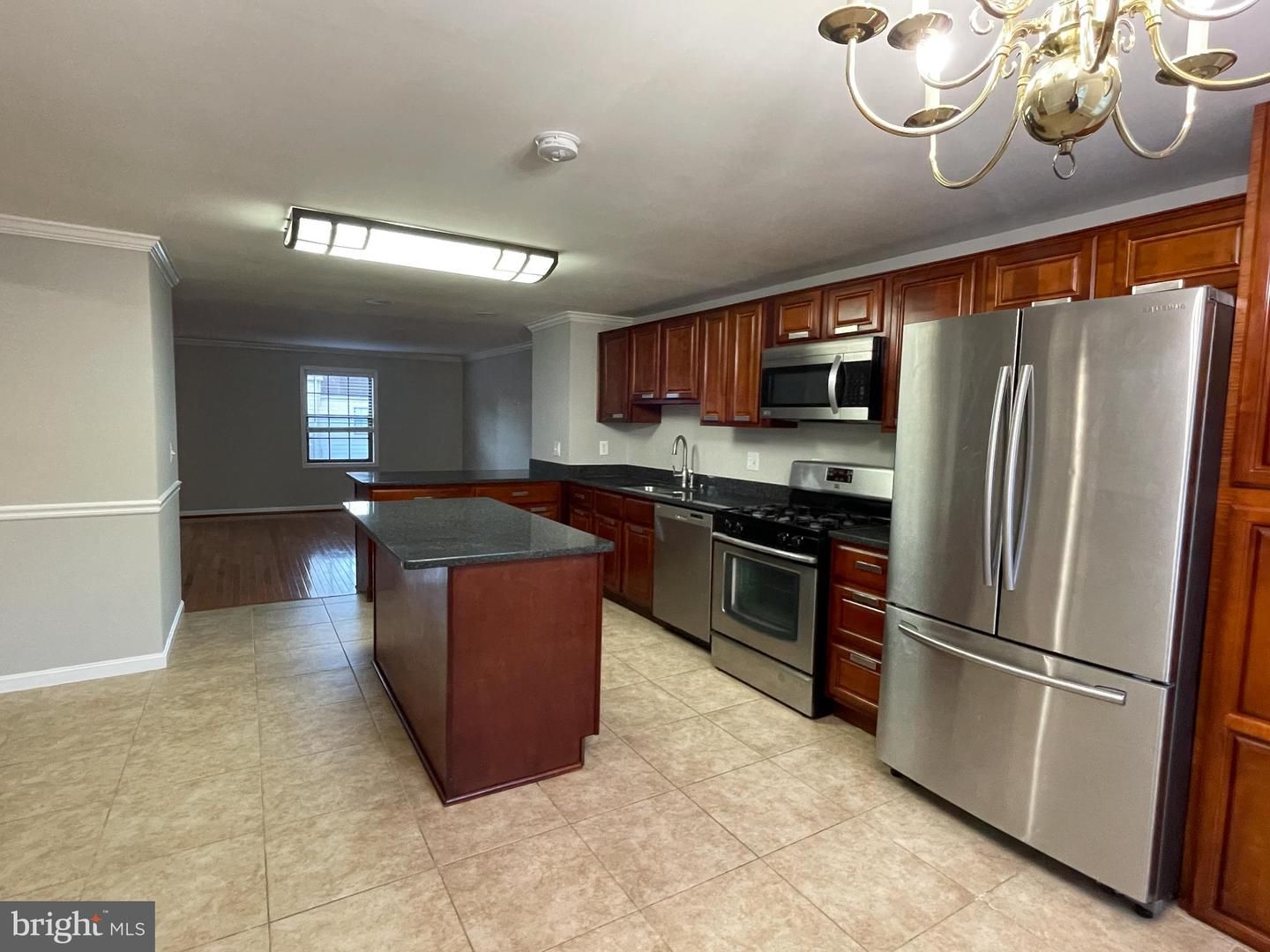 6034 Clerkenwell Court