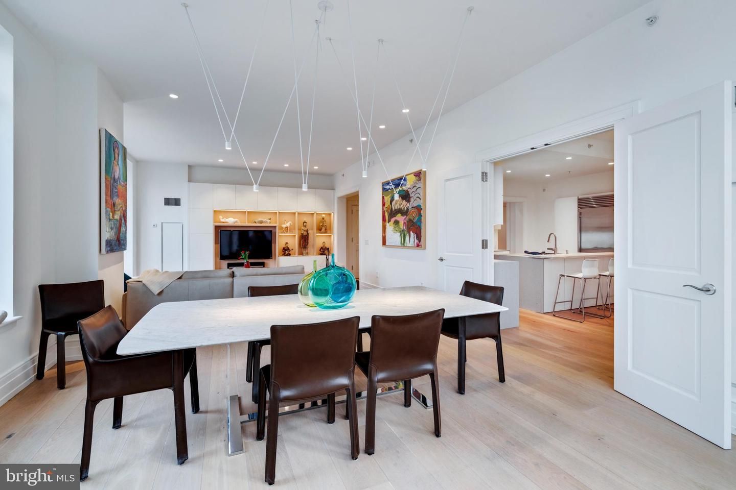 130 S 18th Street 2501