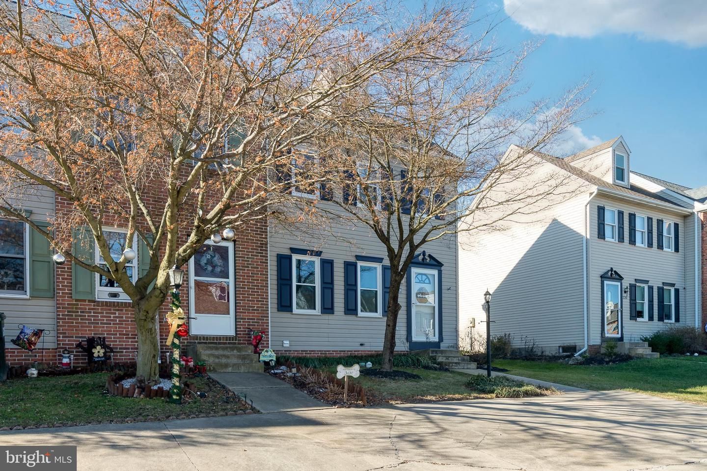 216 Heatherwood Drive