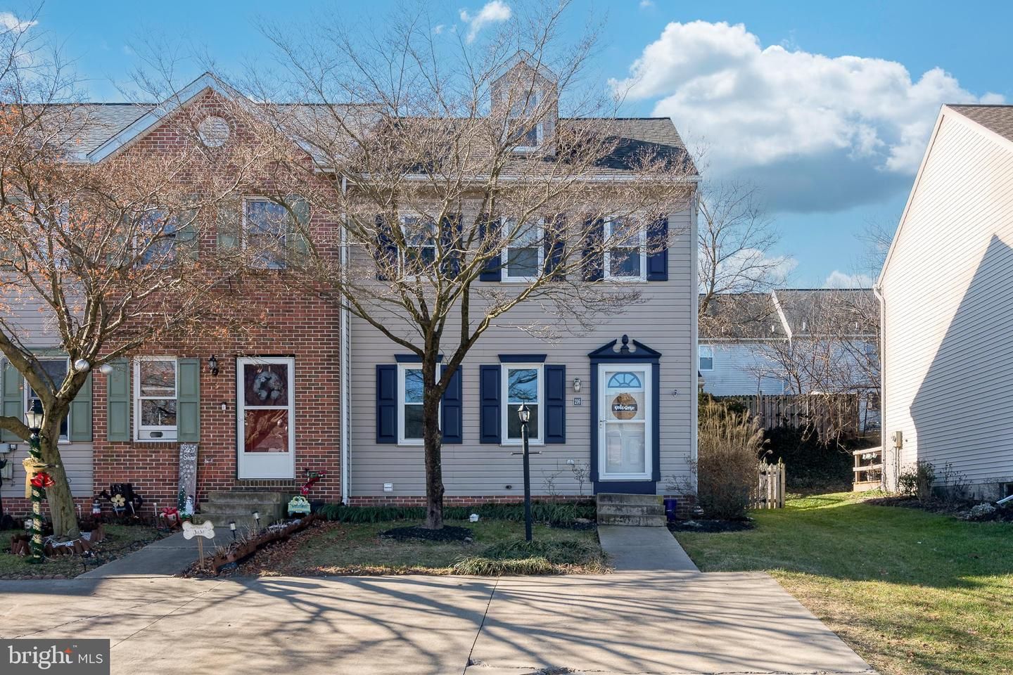 216 Heatherwood Drive