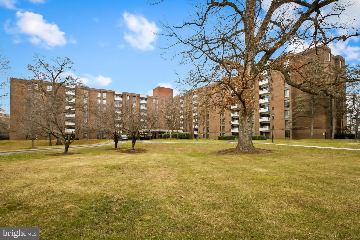 7 Slade Avenue 408