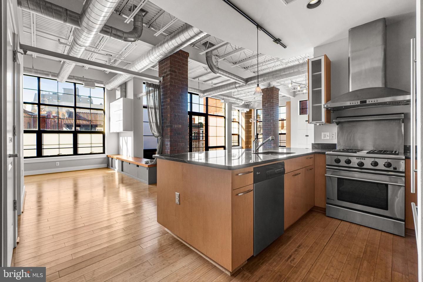 2421 18th Street NW 301