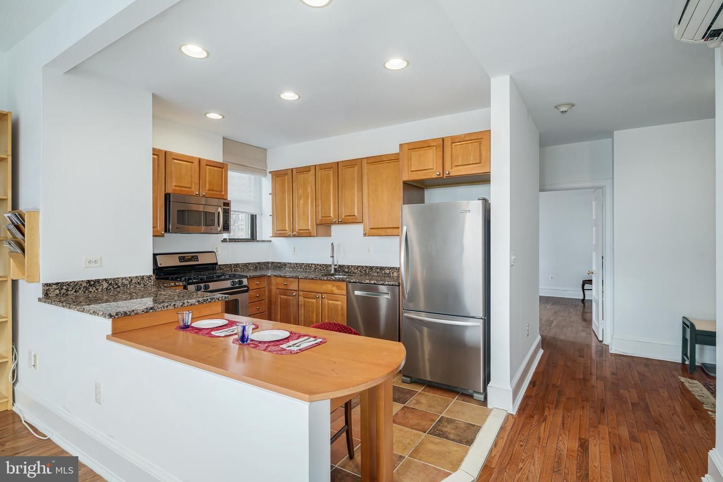 250 S 13th Street 13e