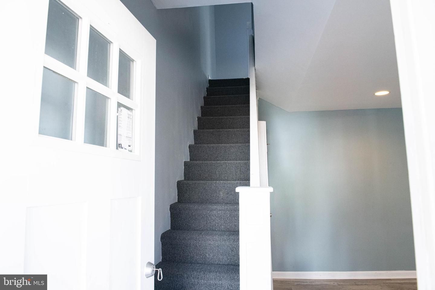13 W Talbott