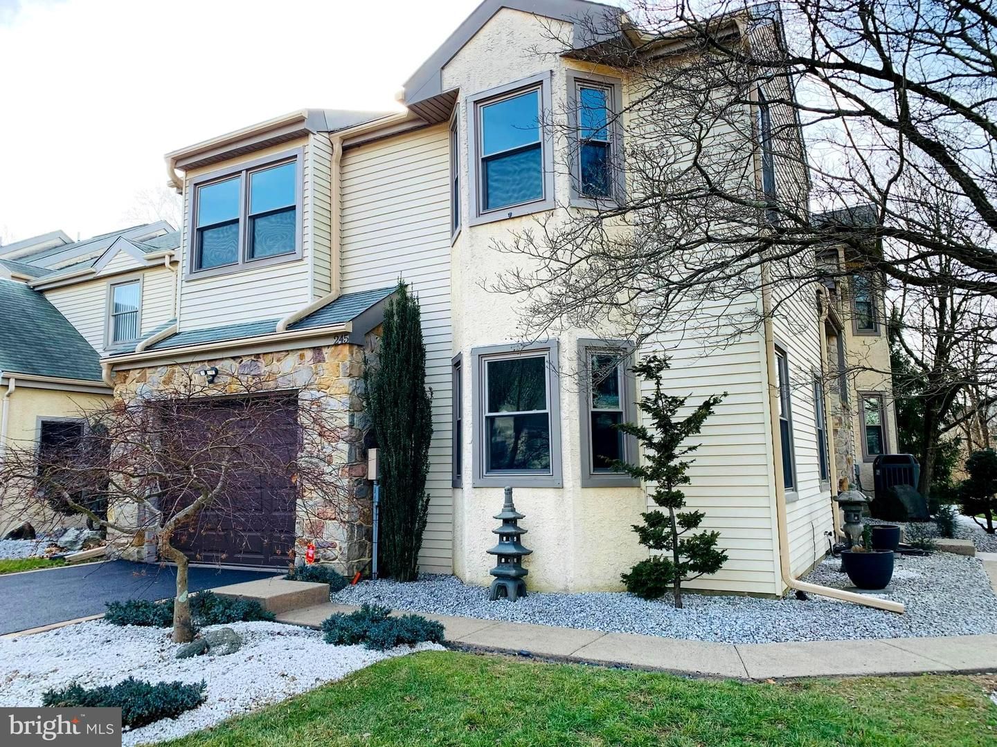 245 Sycamore Circle