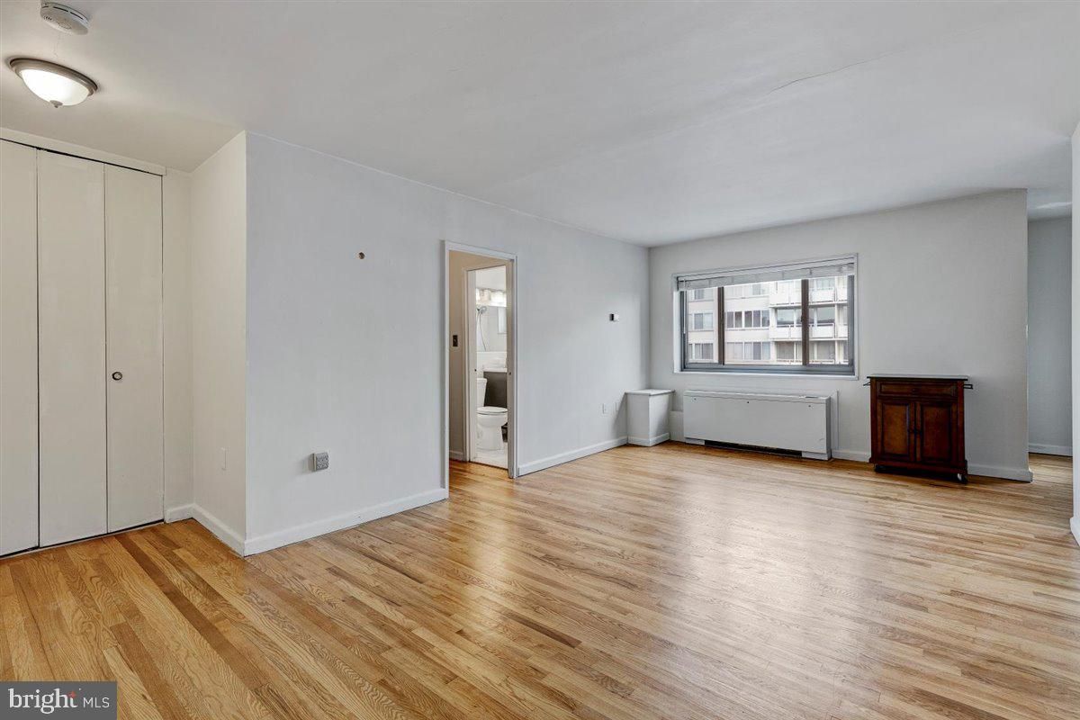 1200 S Arlington Ridge Road 716