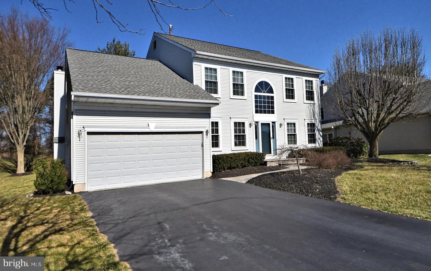 34 Amaryllis Lane