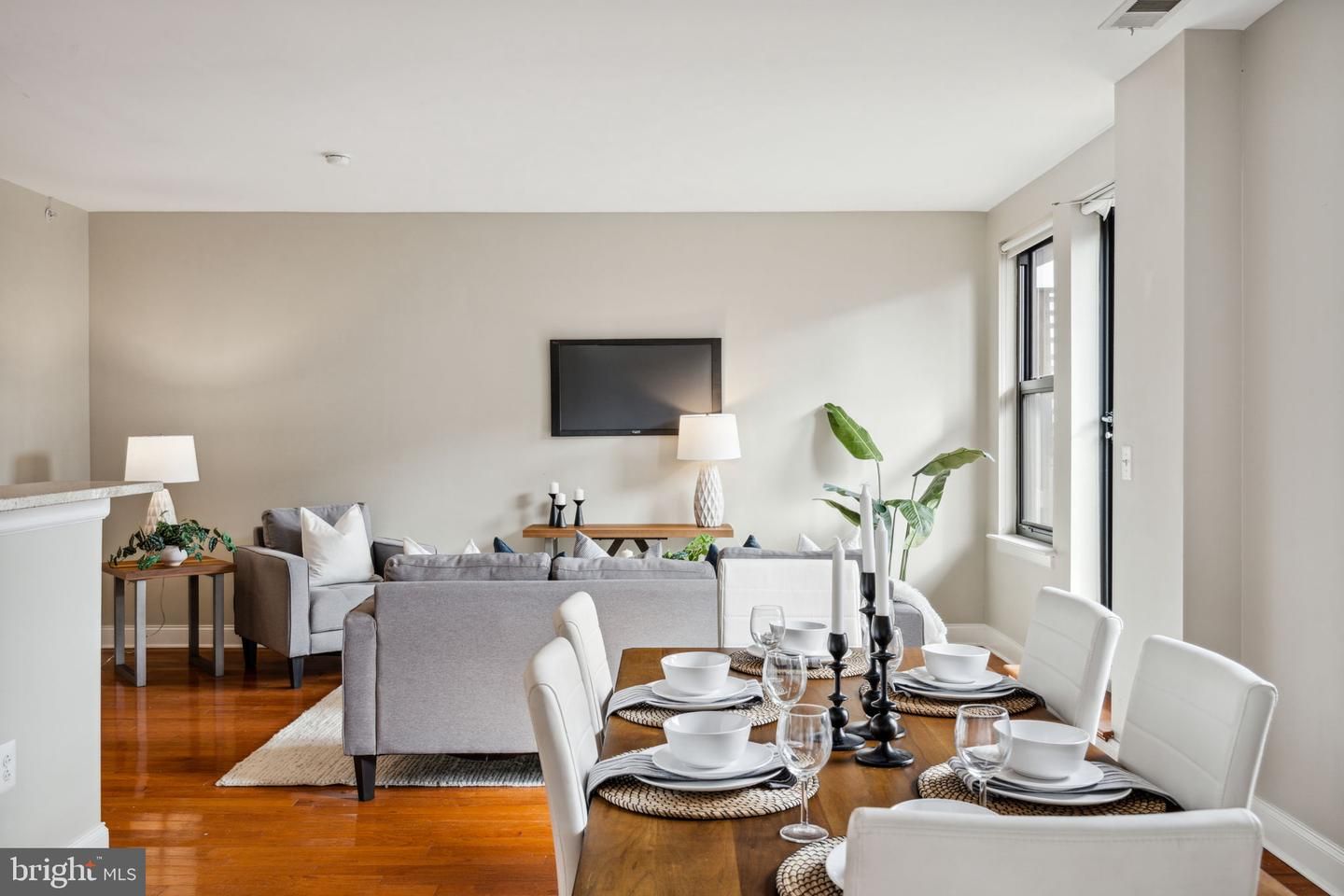 125 N 4th Street 605