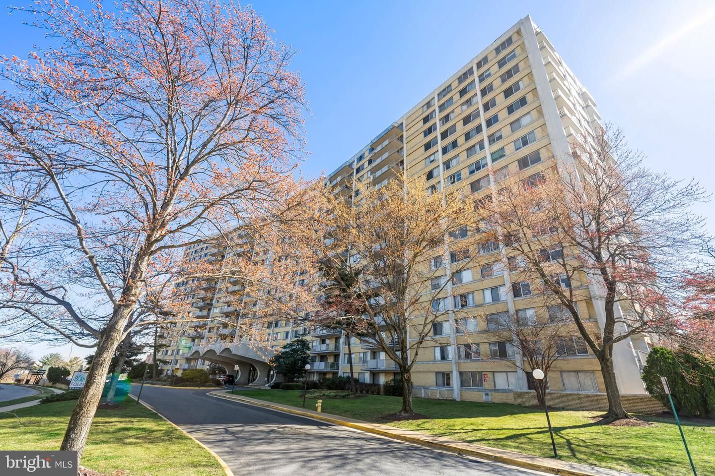 301 N Beauregard Street 1105